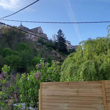 La Petite Maison Dans La Vallee Avallon Exteriör bild